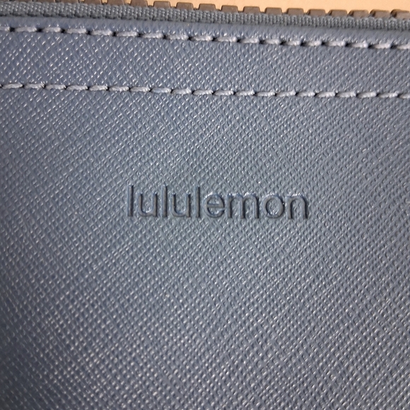 Lululemon All Day Tote Insert In Dark Blue NWOT - Picture 3 of 7